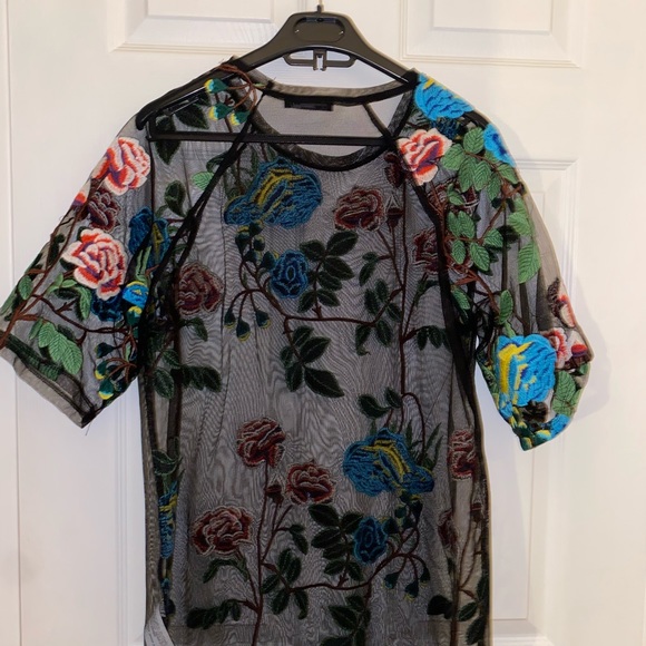 Zara Mesh Top with Embroidery Flowers - Picture 2 of 3